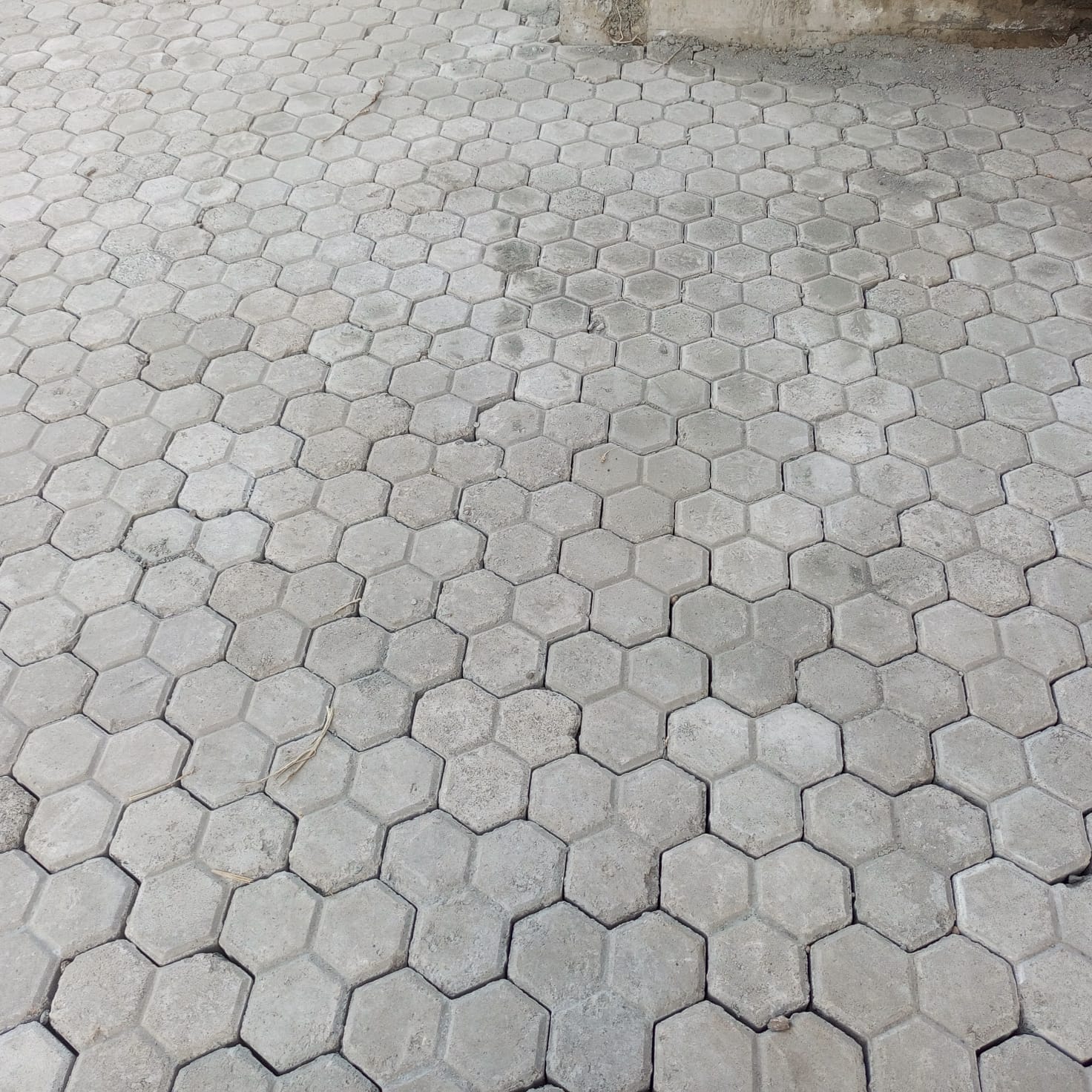 Hexagonal Paving — Courtyard Hardstanding