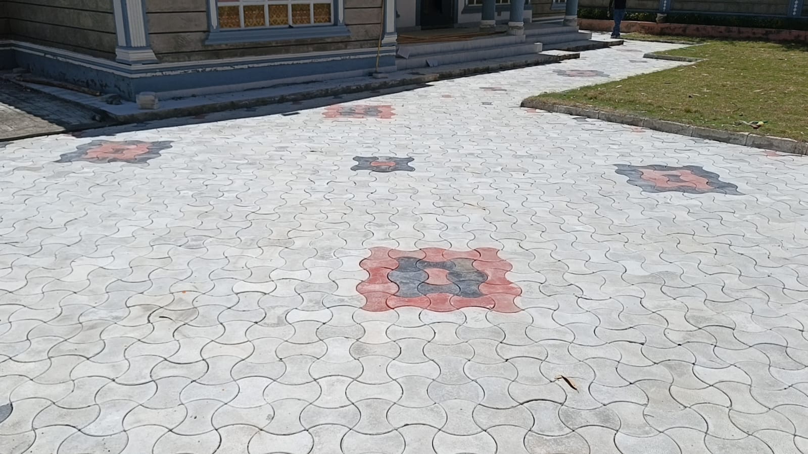 Dubro Pavers